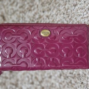 Coach Accordian Zipper Wallet